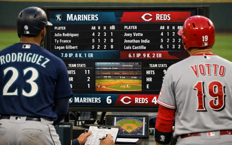 Seattle Mariners vs Cincinnati Reds Match Player Stats